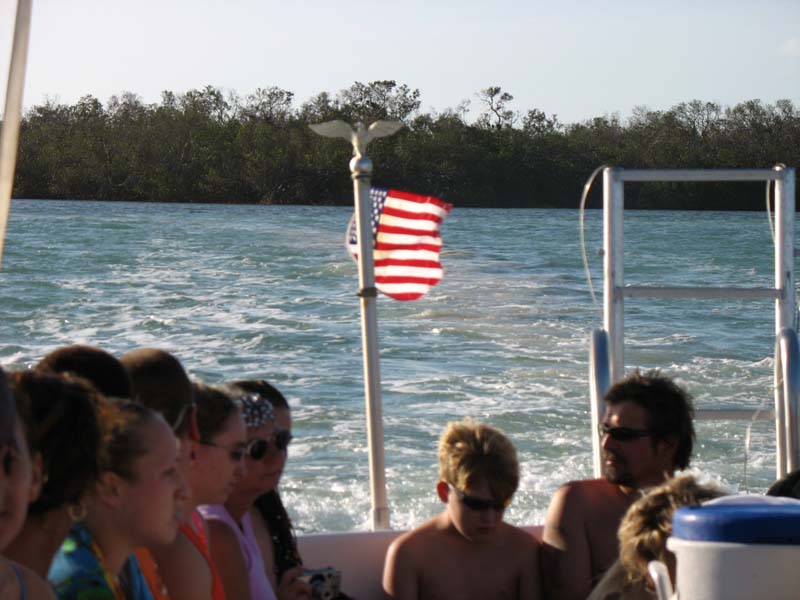 417-boatflag.jpg